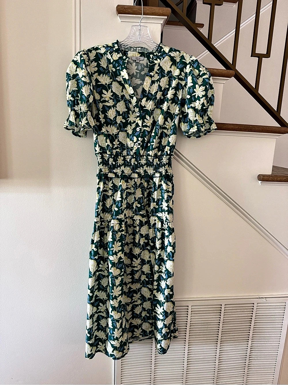 Rixo Floral Midi Dress in Green & Cream Size Small Like New